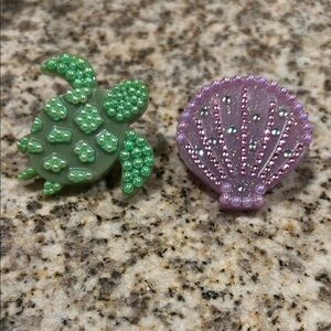 Set of 2 Turtle and Shell Rhinestone Straw Charms